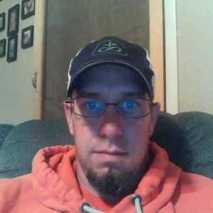 Meet your Posher, Casey